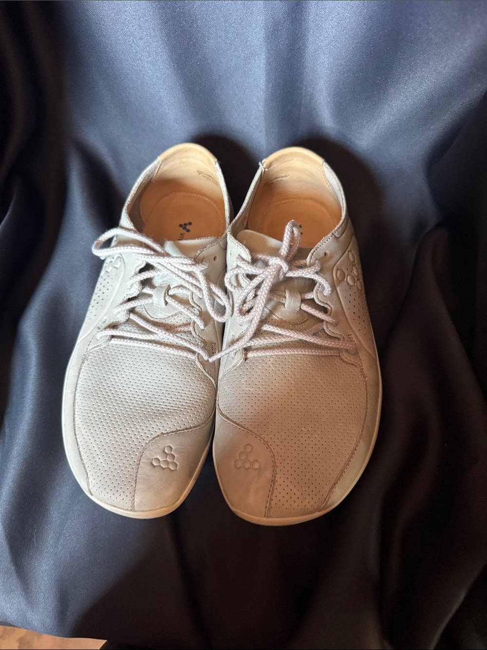 Vivo Barefoot Men's Sneakers in Light Gray - Picture 2 of 8